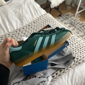 Adidas originals gazelles, brand new with tags
